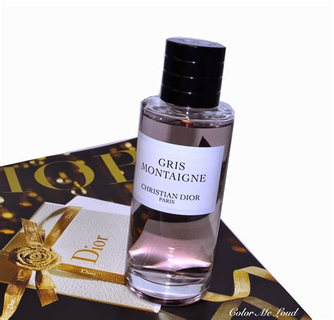 gris montaigne crhistina dior|gris montaigne privée couture collection.